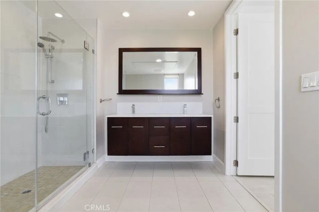 118 S Kenwood Street 407, Glendale, CA 91205