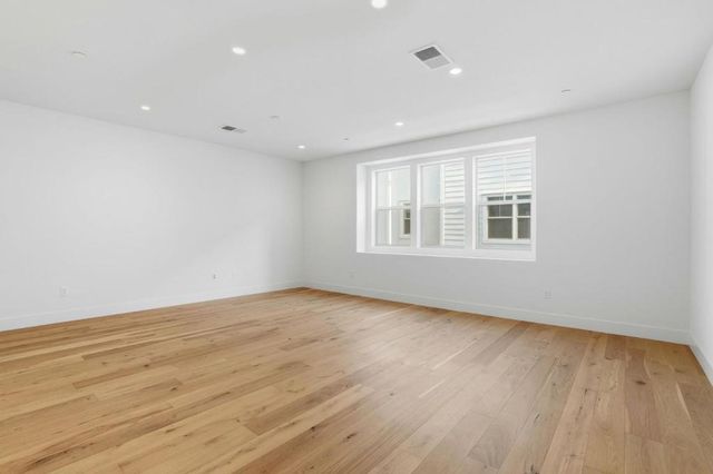 194 Oak Circle, Walnut Creek, CA 94597