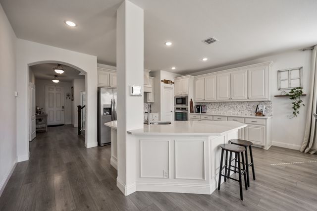 3911 Holly Springs Lane, Kaufman, TX 75142