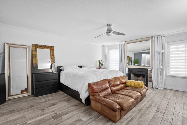 9850 Pagewood Lane 1302, Houston, TX 77042