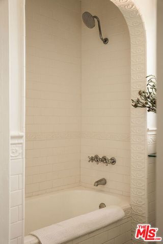 2558 Corralitas Drive, Los Angeles, CA 90039