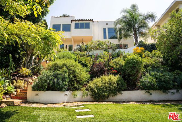 2558 Corralitas Drive, Los Angeles, CA 90039