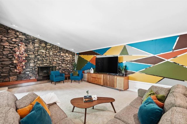 11025 Embassy Drive, Forest Park, OH 45240