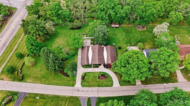 11025 Embassy Drive, Forest Park, OH 45240