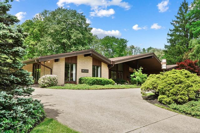 11025 Embassy Drive, Forest Park, OH 45240