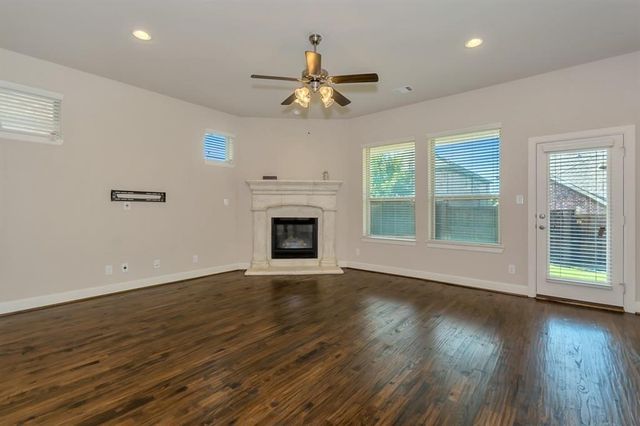 307 Palacio Street, Irving, TX 75039