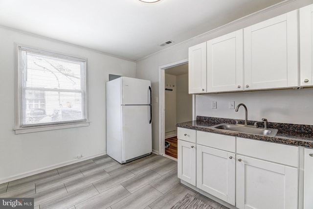8220 CORNWALL RD, Baltimore, MD 21222