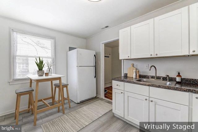 8220 CORNWALL RD, Baltimore, MD 21222