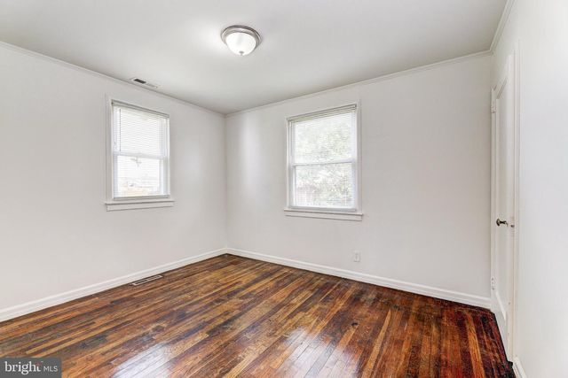 8220 CORNWALL RD, Baltimore, MD 21222