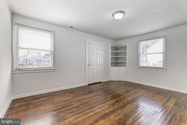 8220 CORNWALL RD, Baltimore, MD 21222