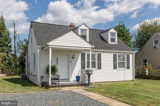 8220 CORNWALL RD, Baltimore, MD 21222