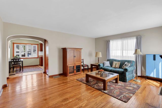 755 Wiltshire Road, Columbus, OH 43204