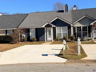 115 Pershing Place, Warner Robins, GA 31088