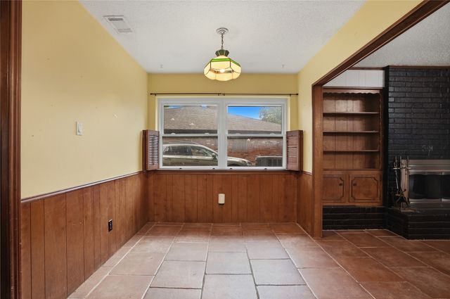 1726 Venetian Circle, Arlington, TX 76013