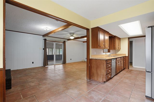 1726 Venetian Circle, Arlington, TX 76013