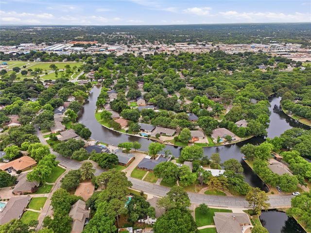 1726 Venetian Circle, Arlington, TX 76013