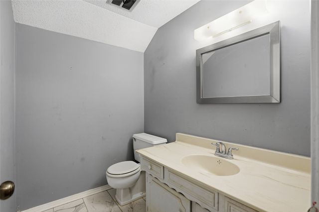 1726 Venetian Circle, Arlington, TX 76013