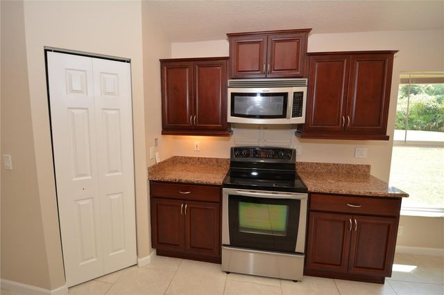 56 SHINNECOCK DRIVE, Palm Coast, FL 32137