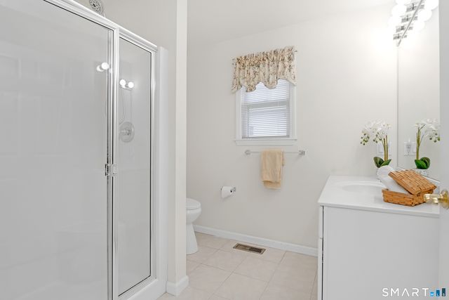 9 Pear Orchard Road 9, Portland, CT 06480