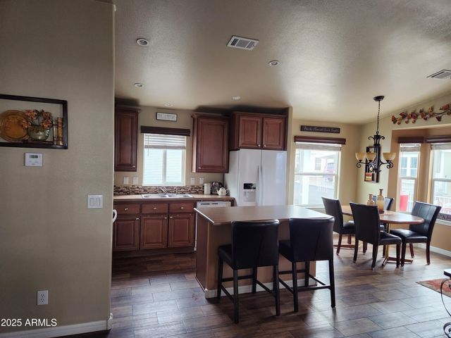 650 N Hawes Road 3504, Mesa, AZ 85207