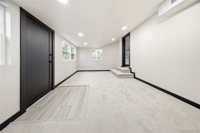 8060 W 12th Avenue, Denver, CO 80214