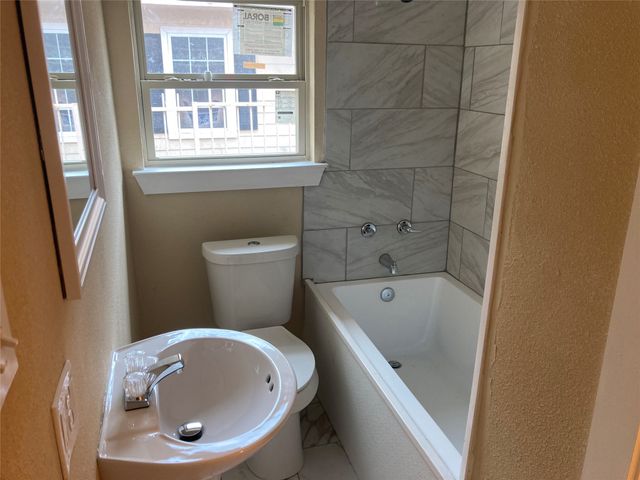 1408 S Fitzhugh Avenue, Dallas, TX 75223
