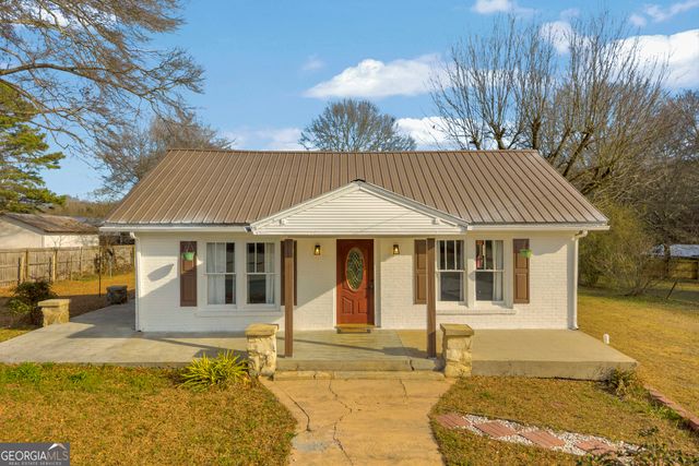 86 Luckie Street, Lavonia, GA 30553