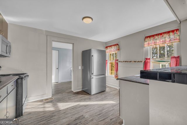 86 Luckie Street, Lavonia, GA 30553