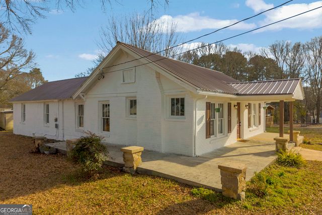 86 Luckie Street, Lavonia, GA 30553