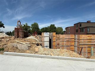 1018 River Bluff Drive, Washington, MO 63090