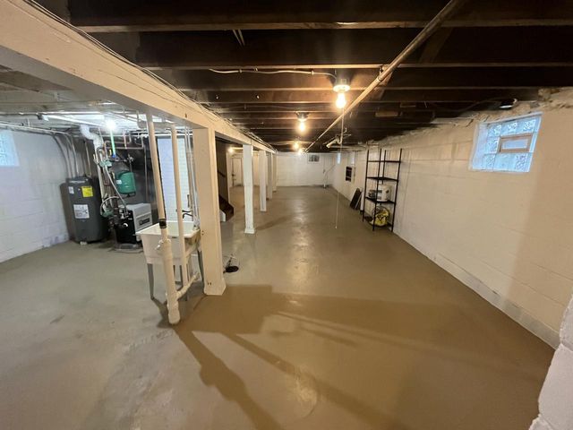 3854 N 19th STREET, Milwaukee, WI 53206