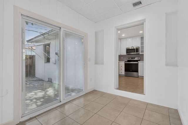 111 Euclid Boulevard, Lantana, FL 33462
