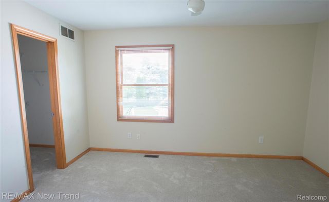 1337 MIDDLEWOOD Drive, Saline, MI 48176