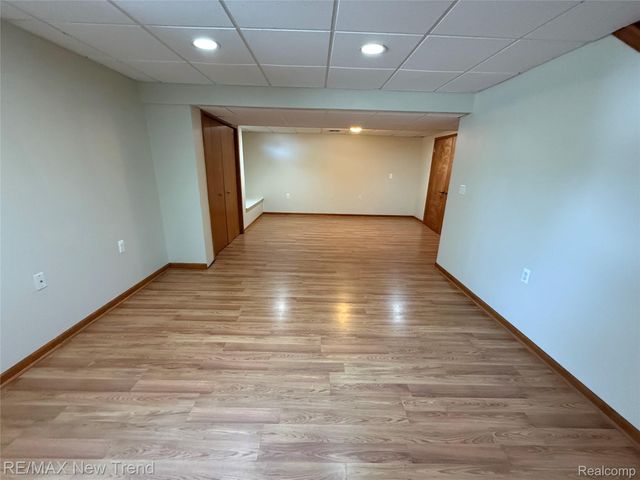 1337 MIDDLEWOOD Drive, Saline, MI 48176