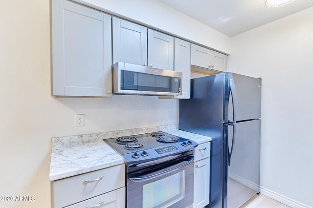 9027 W ELM Street 7, Phoenix, AZ 85037