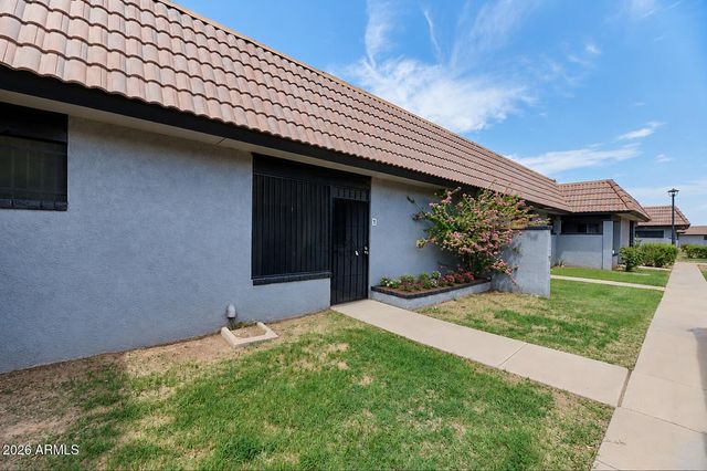 9027 W ELM Street 7, Phoenix, AZ 85037