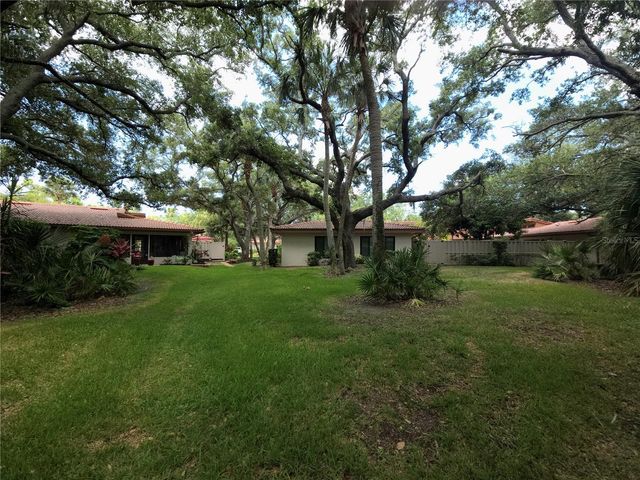 6402 MEADOWLARK LN, Bradenton, FL 34210
