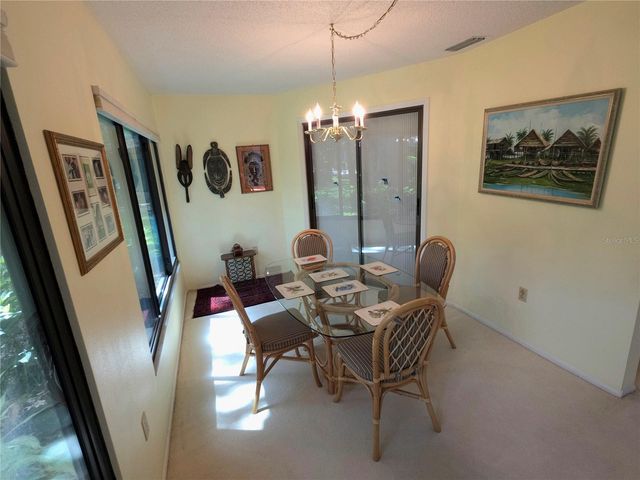 6402 MEADOWLARK LN, Bradenton, FL 34210