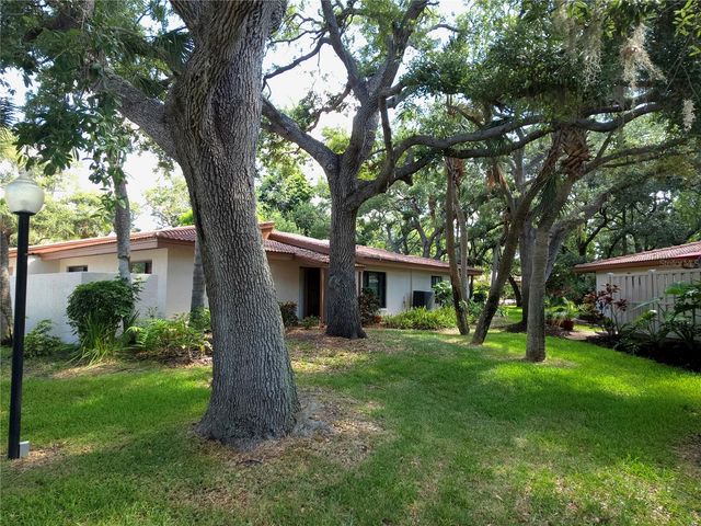 6402 MEADOWLARK LN, Bradenton, FL 34210