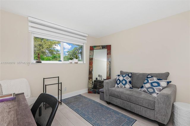 8201 NW 8th Street 1-204, Miami, FL 33126