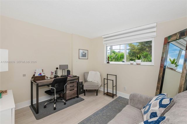 8201 NW 8th Street 1-204, Miami, FL 33126