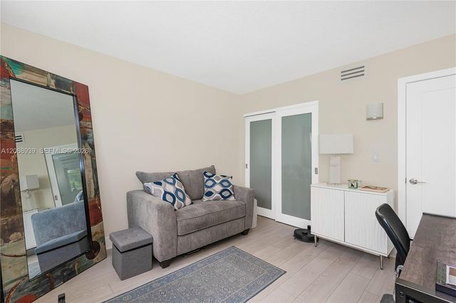8201 NW 8th Street 1-204, Miami, FL 33126