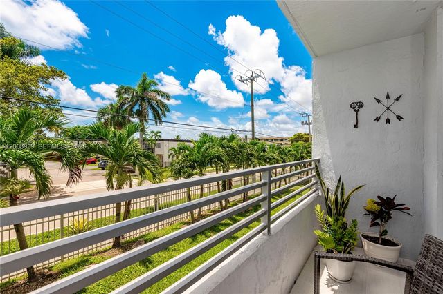 8201 NW 8th Street 1-204, Miami, FL 33126