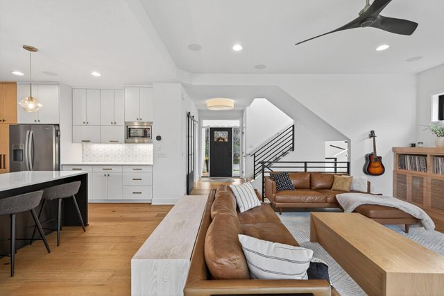 26390 Alexander Lane, Shorewood, MN 55331