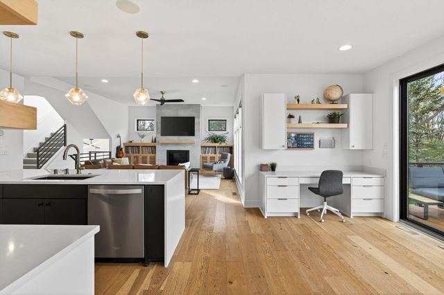 26390 Alexander Lane, Shorewood, MN 55331