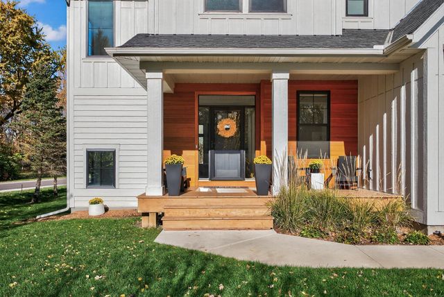 26390 Alexander Lane, Shorewood, MN 55331