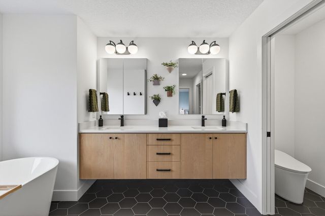 26390 Alexander Lane, Shorewood, MN 55331