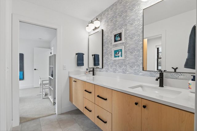 26390 Alexander Lane, Shorewood, MN 55331