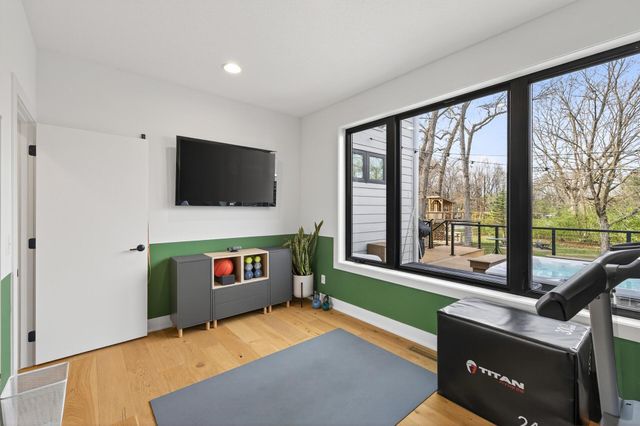 26390 Alexander Lane, Shorewood, MN 55331