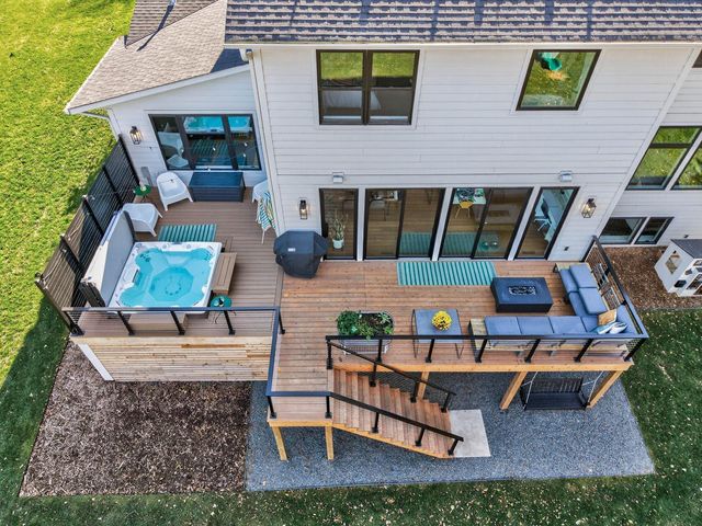 26390 Alexander Lane, Shorewood, MN 55331